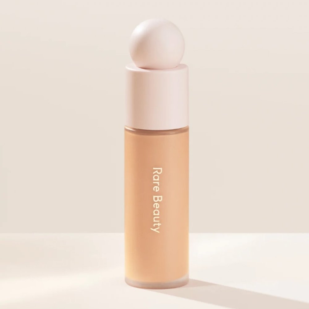 Rare Beauty Liquid Touch Weightless Foundation | 180W